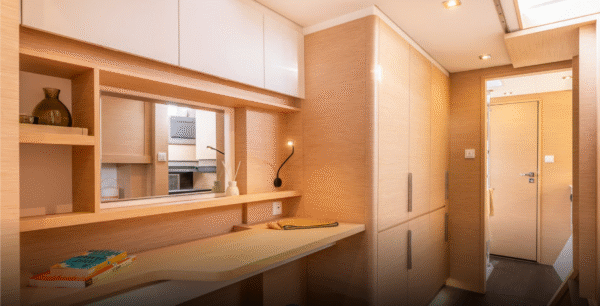 Fountaine Pajot 41 Luxury Cabin For Two
