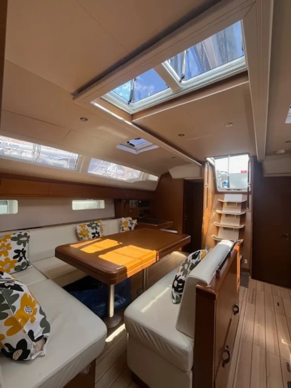 Jeanneau 54 Cabin For Two - Image 4