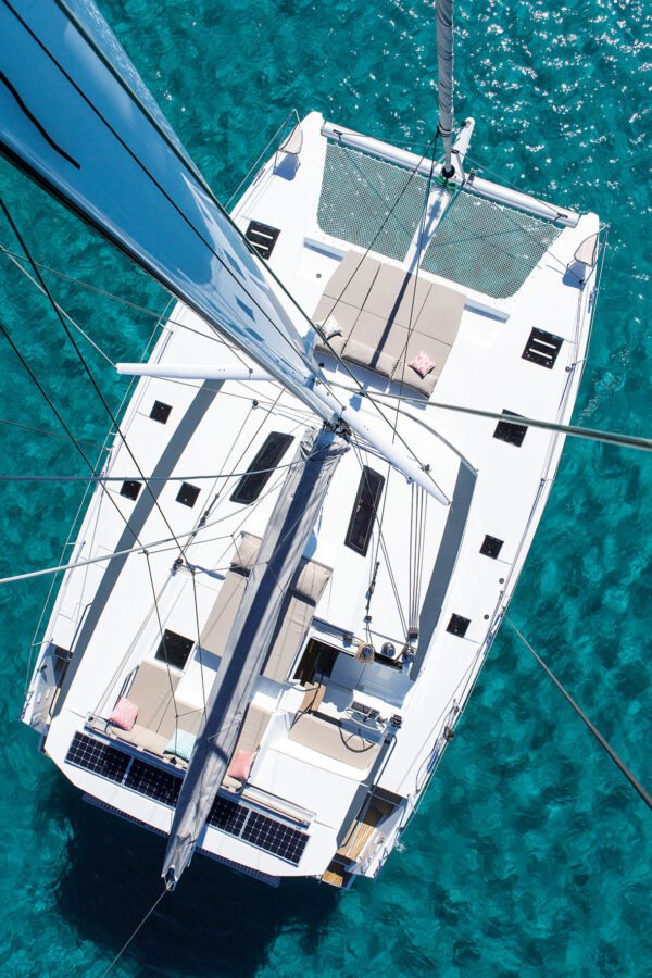 Saona 47 Cabin For Two - Image 2